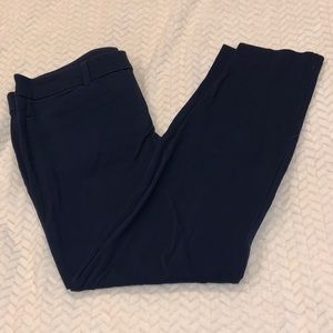 Old Navy pixie cut ankle pants.